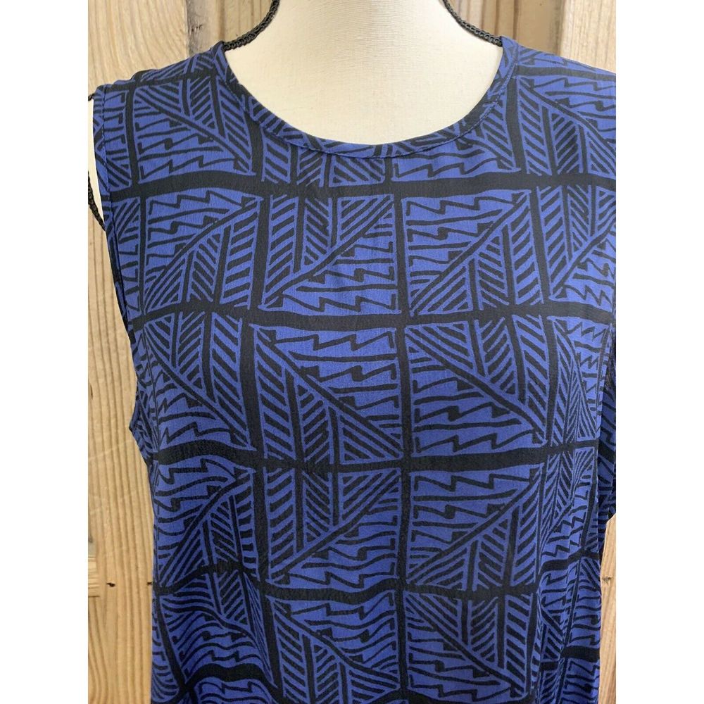 Lucky Blue Black Sleeveless Tank Top - Picture 2 of 8